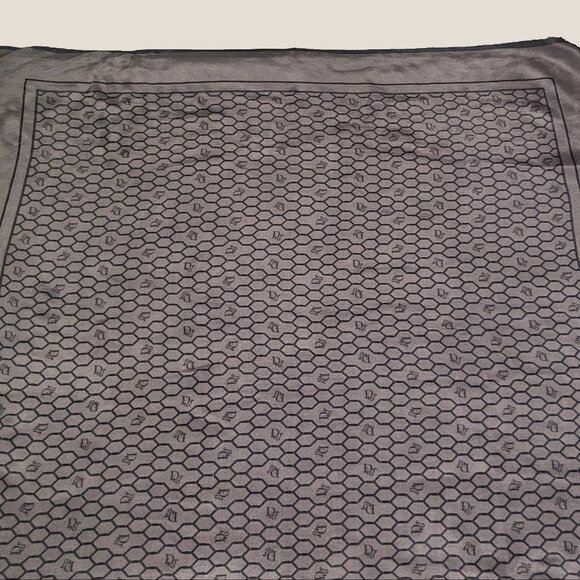 Dior Honeycomb Square Scarf - Picture 2 of 4